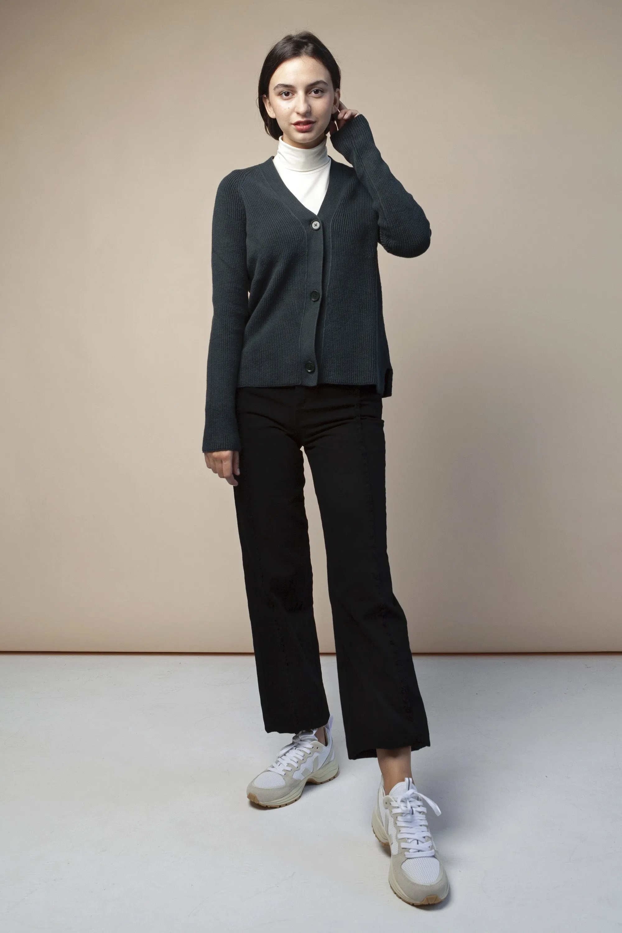 aarien cardigan deep lake