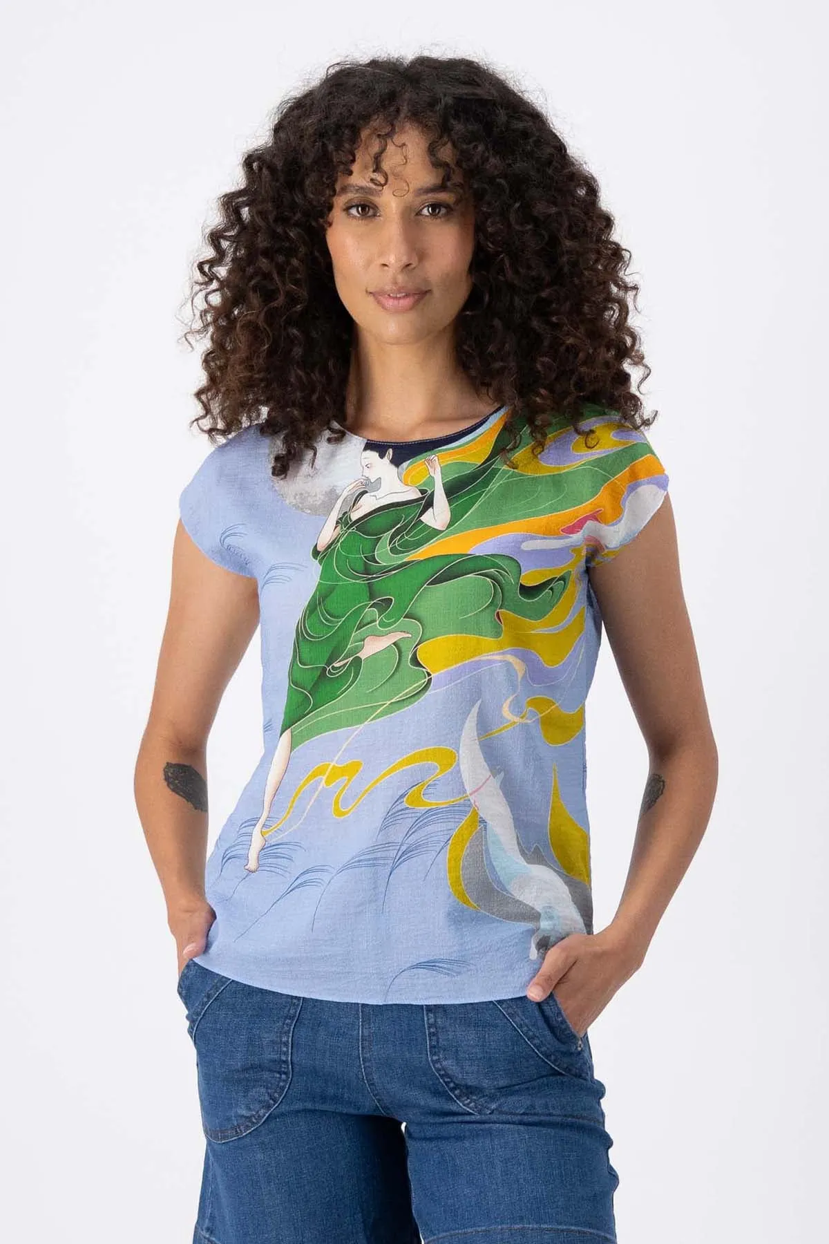 Faith Tee Skylight in Seersucker