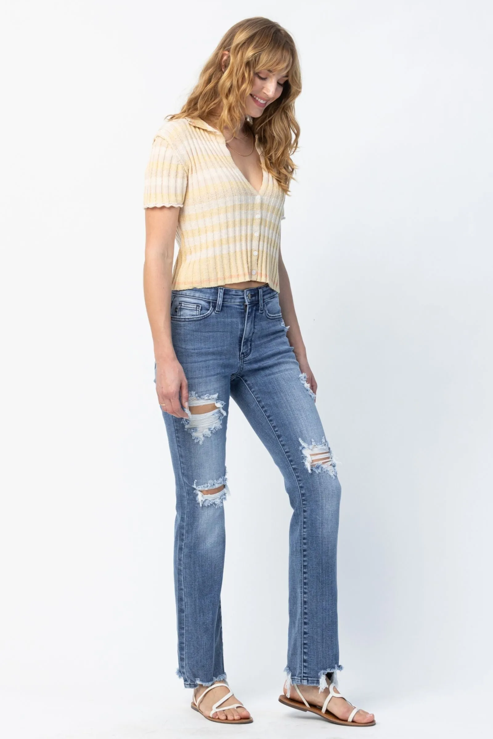 Judy Blue Reg/Plus Destroyed Straight Mid Rise Jeans