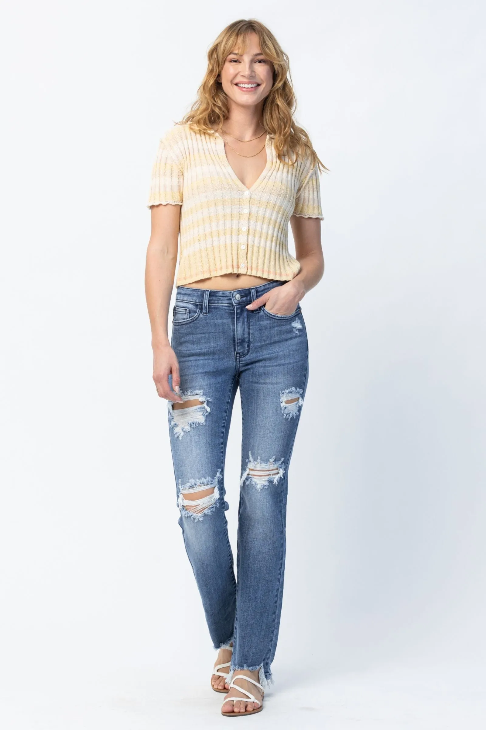 Judy Blue Reg/Plus Destroyed Straight Mid Rise Jeans