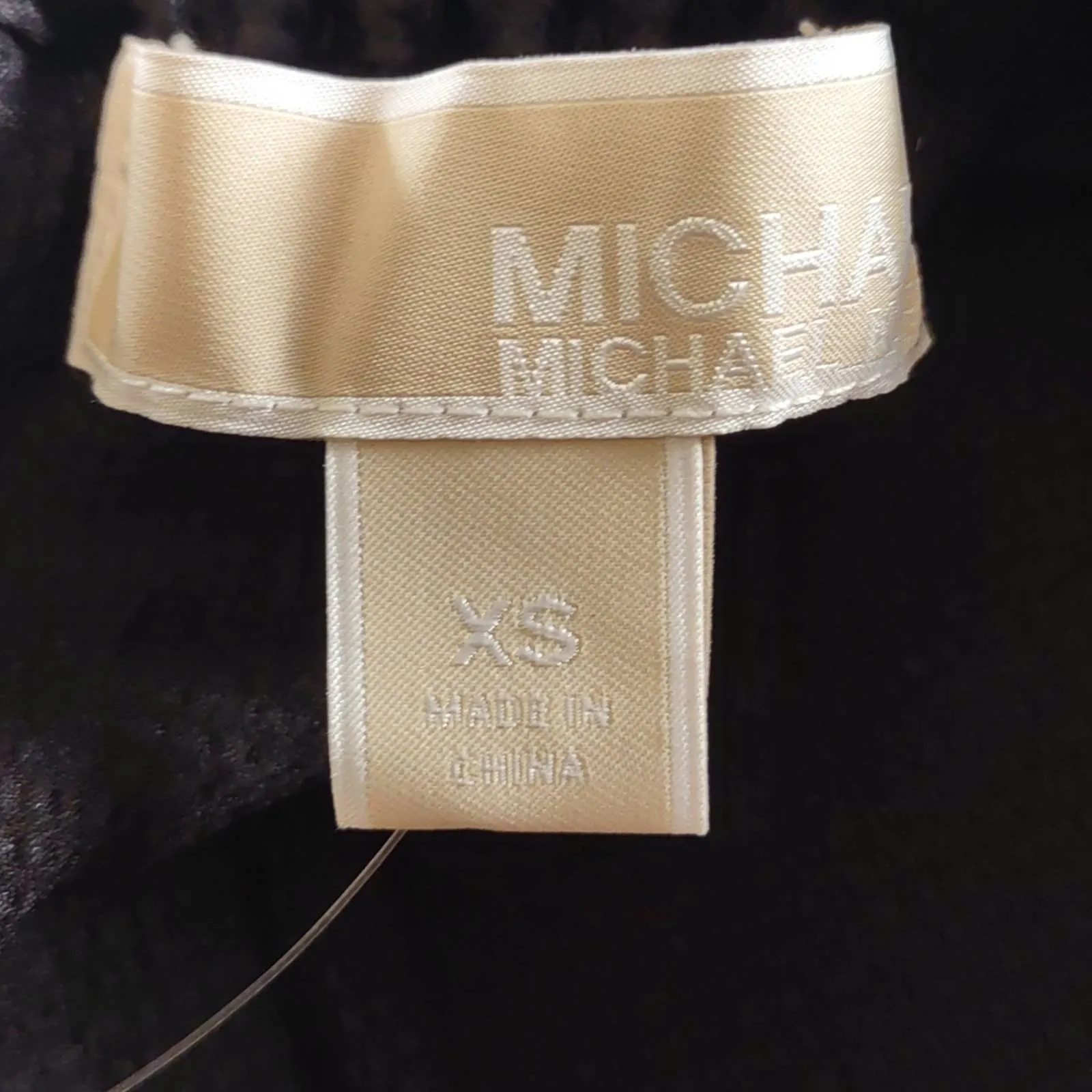 MICHAEL KORS Textured Pouf Off Shoulder Handkerchief Top Black XS