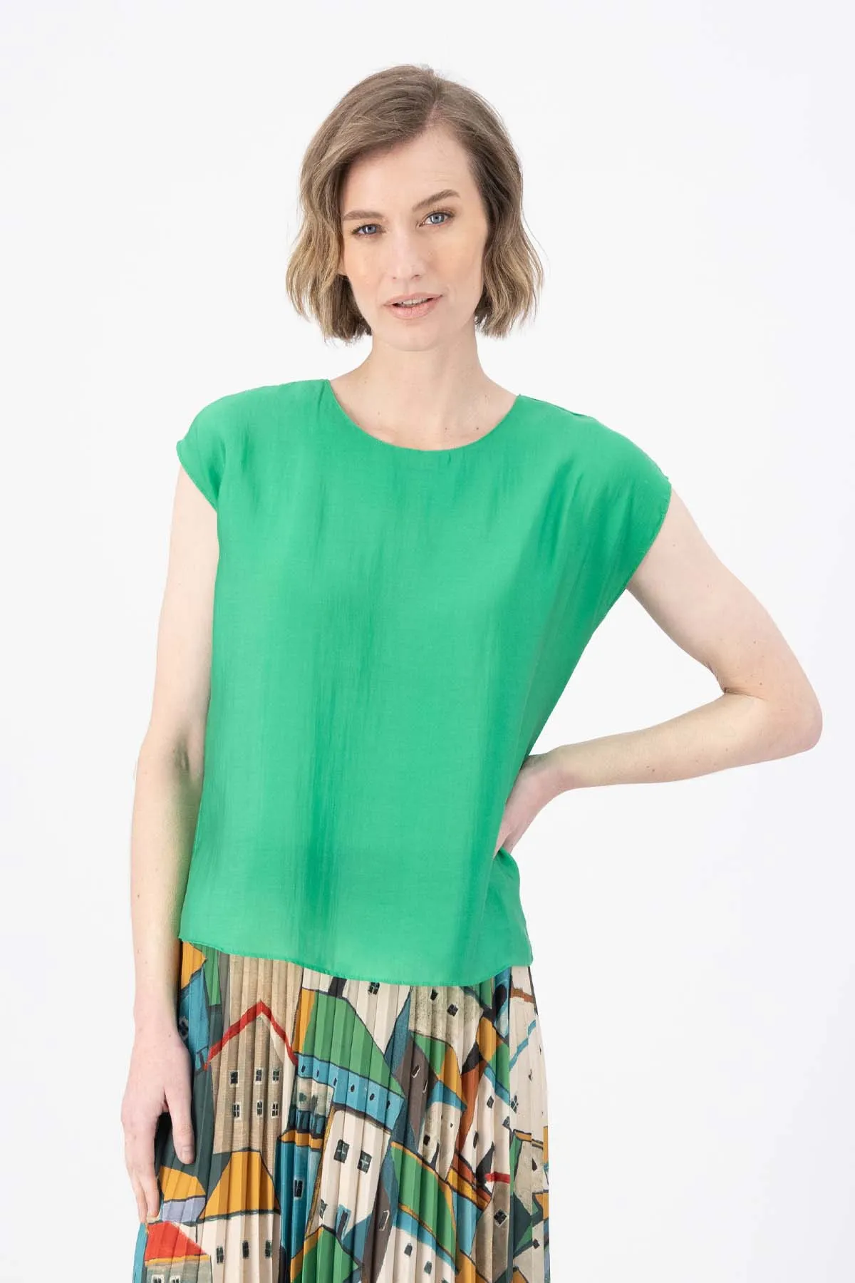 Skyscraper Tee Light Green in Tencel