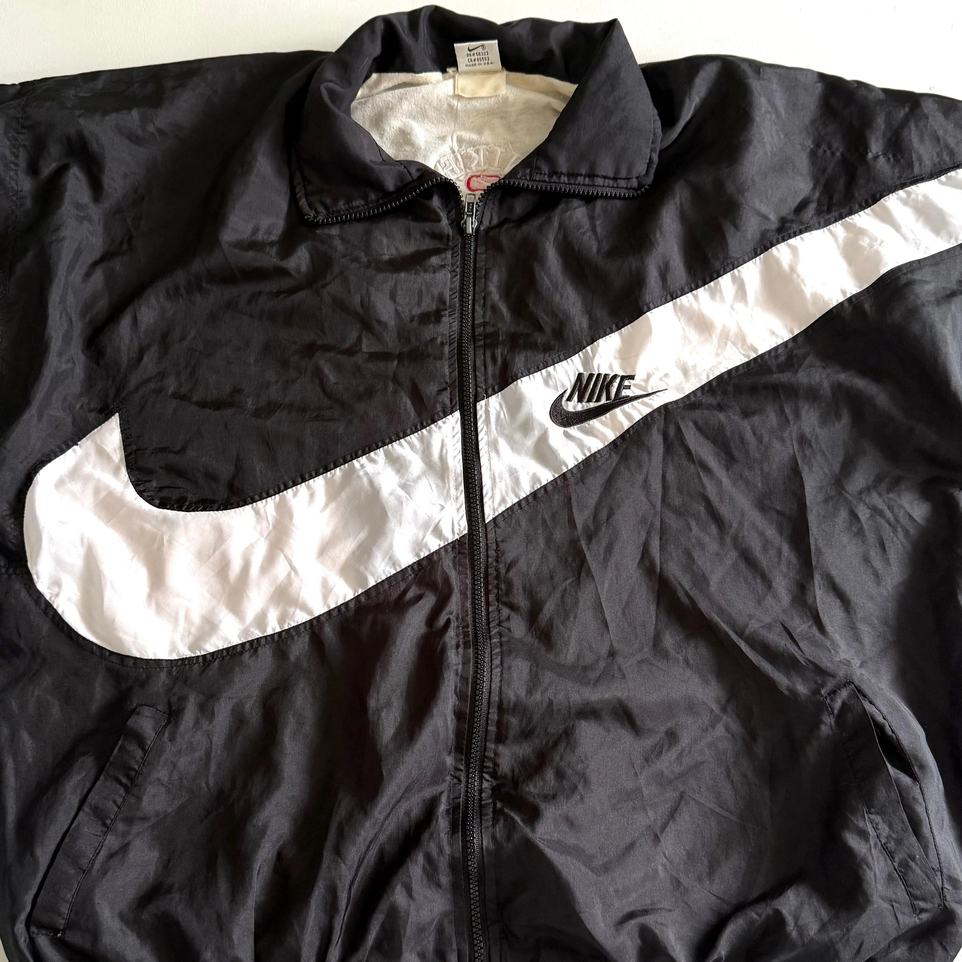 Vintage Nike, 90's Big Swoosh Windbreaker